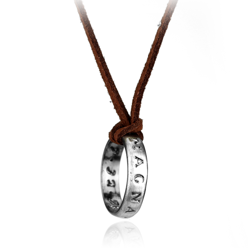 Vintage Collectible Item - Collar de cadena de cuero con