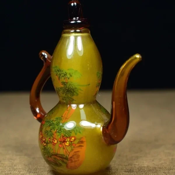 Vintage Collectible Glassware - Botella de Vidrio con Acabado Vintage