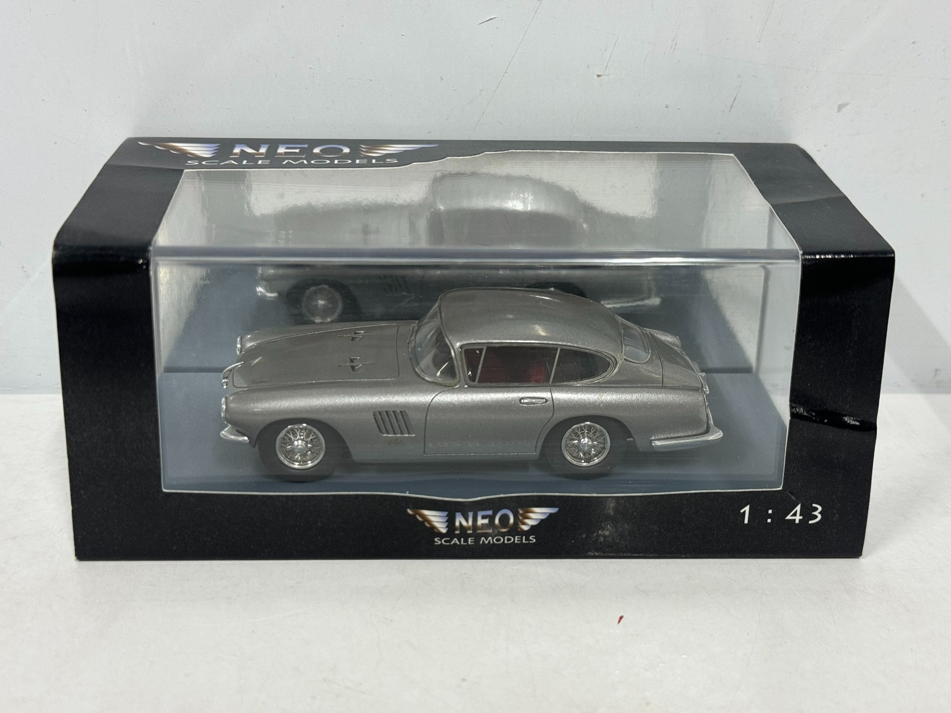 Modelo de Auto de Resina Neo a - Vintage Collectible Toys reseña y precio