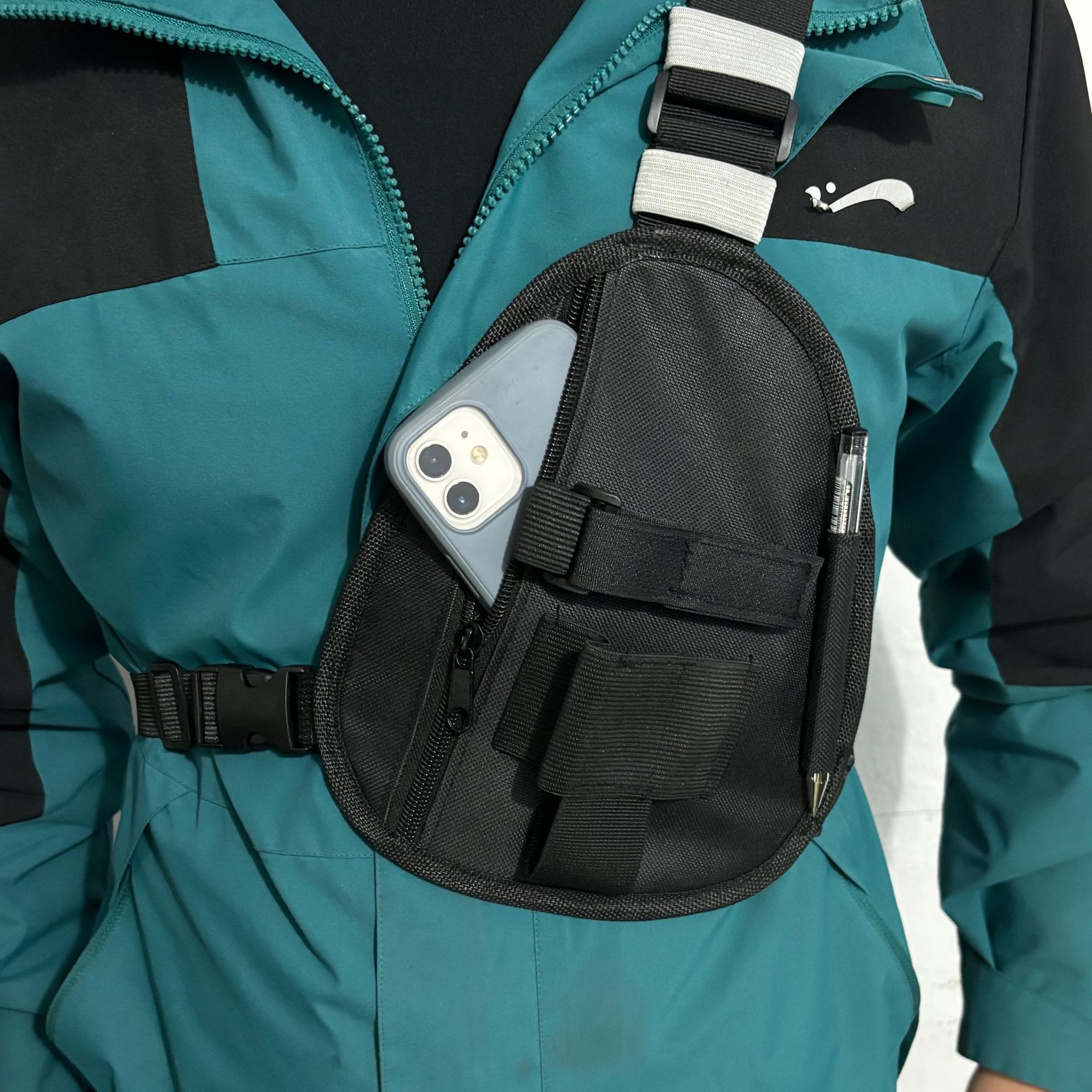 Bolso de pecho multifuncional  - Cassette Walkman Belt reseña y precio