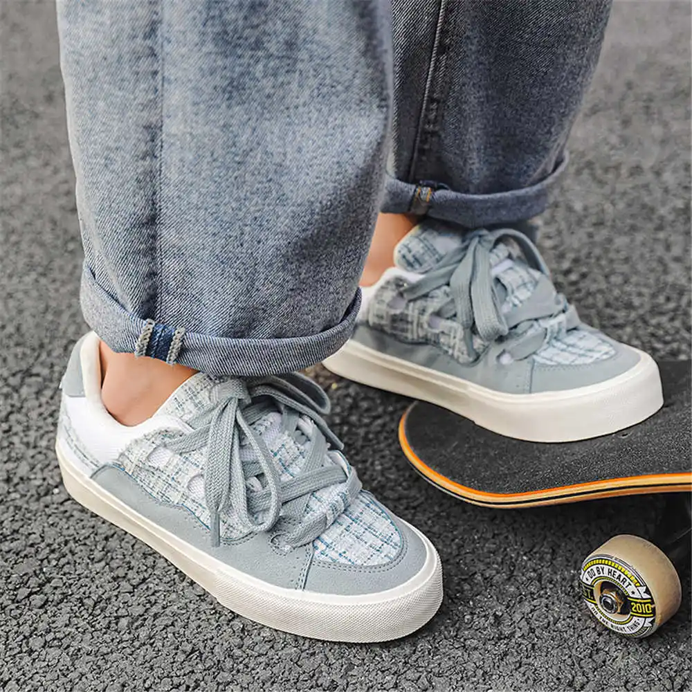 Con cordones, zapatos escolare - Most Expensive Vintage Collection reseña y precio